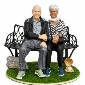 Couple 3D Figurine 18cm